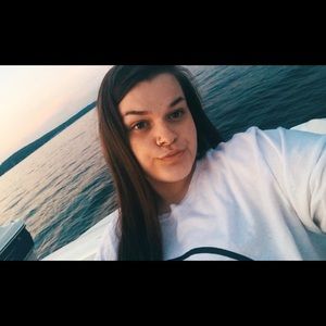 Meet your Posher, Mckenzie